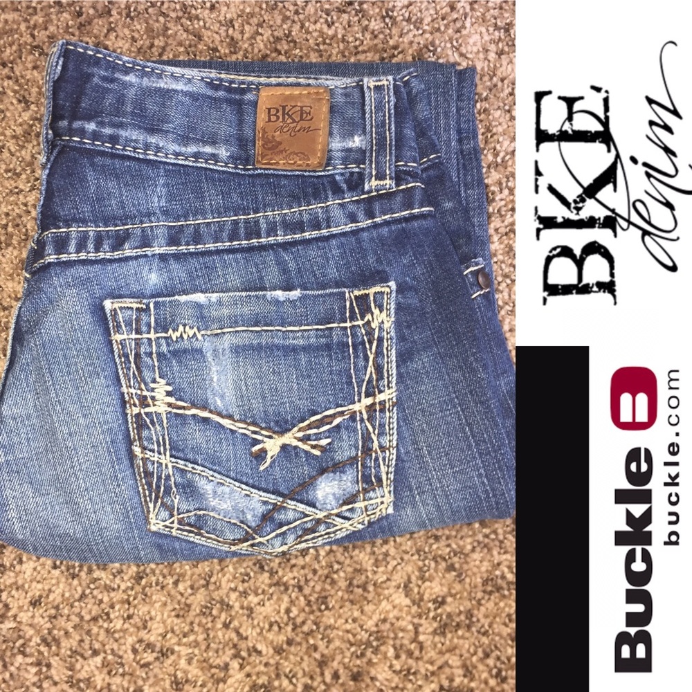 BKE Buckle Culture 27x21 Capri Crop 0118‎